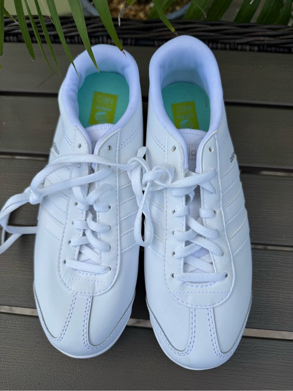 Adidas Women’s Neo Ortholite white sneakers NWOT Size 7 - Picture 2 of 7